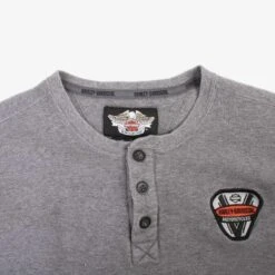 Harley Davidson 'Engine Head' T-Shirt -Carhartt || Harley Davidson Shop IMG 0401 cut c41c6a22 48de 49b8 bfdb 180fdc3279d9