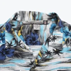 Vintage 'Pineapple Connection' Hawaiian Shirt -Carhartt || Harley Davidson Shop IMG 2134 cut 38d3e2e8 39e3 478a 97ca 47bdf867a69e