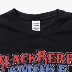 Vintage 'Blackberry Smoke' T-shirt -Carhartt || Harley Davidson Shop IMG 2965 cut 50dd1051 7703 472c a2d9 15bffe90e49c