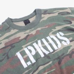Vintage 'LP KIDS CAMO' T-Shirt -Carhartt || Harley Davidson Shop IMG 7250 cut 979b81a3 8735 4f60 8152 b81d685c44fa