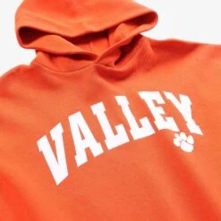 Russell Athletic 'Valley' Sweatshirt -Carhartt || Harley Davidson Shop IMG 7474 cut b704d617 4629 45a3 9762 2841d9805943