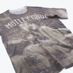 Vintage Motley Crue T-Shirt -Carhartt || Harley Davidson Shop IMG 8382 cut be3dbcd6 abf7 4078 b8d6 a0fd13d38ee8