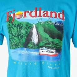 Vintage 'Fjordland' T-Shirt -Carhartt || Harley Davidson Shop IMG 9479 cut 3d578324 86a6 4738 8289 184df0f53b51