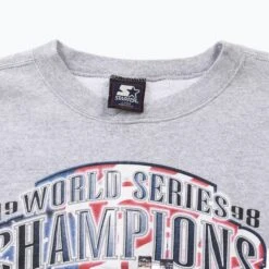 'New York Yankees' Sweatshirt -Carhartt || Harley Davidson Shop SHOP 1222 cut